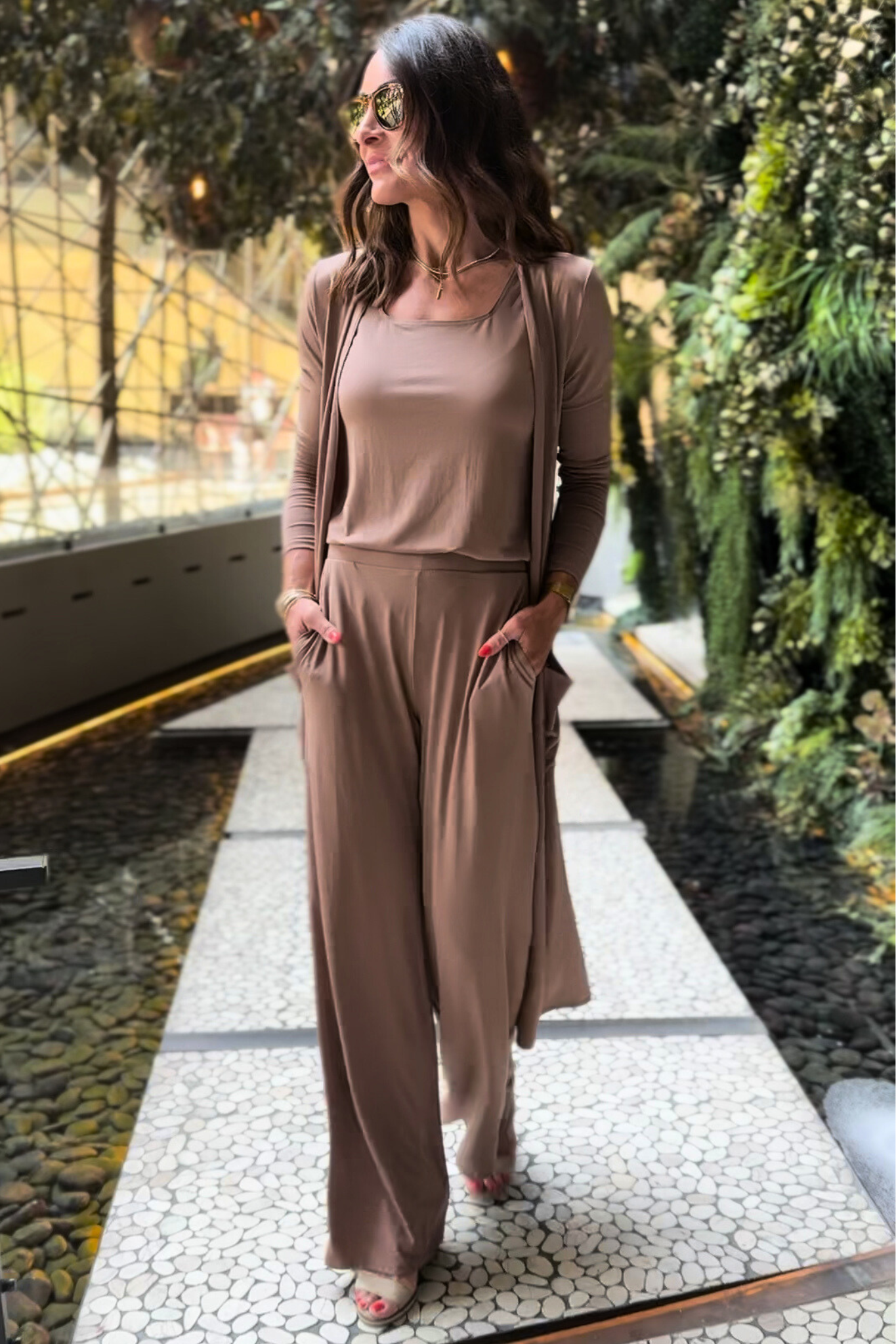 🔥LAST DAY SALE  3-Piece Ultra-Comfy Lounge Set  Soft Stretch Jogger Pants + Oversized Top  | Pockets, Wrinkle & Fade Resistant  Perfect for Plus Size Girls